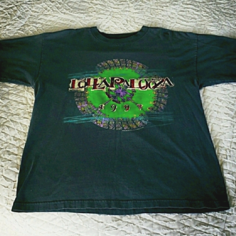 Vintage 97 Lollapalooza XL T-Shirt